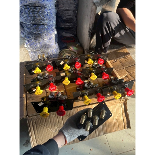 Sin tay nhấn lốc kê